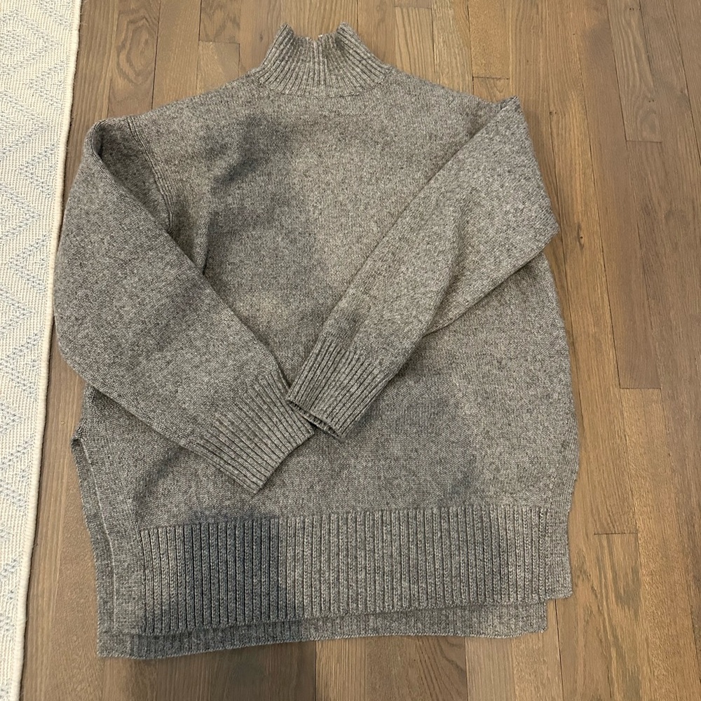 Women’s Turtleneck Sweater